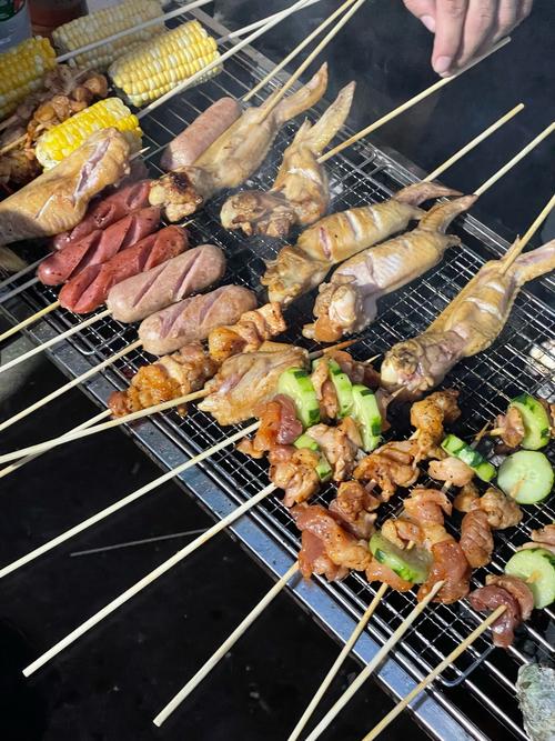 自己在家烧烤,该备哪些食物?