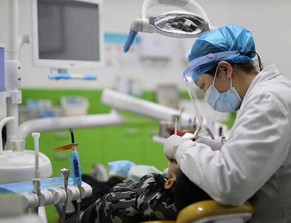 口腔综合科与外科有何区别?