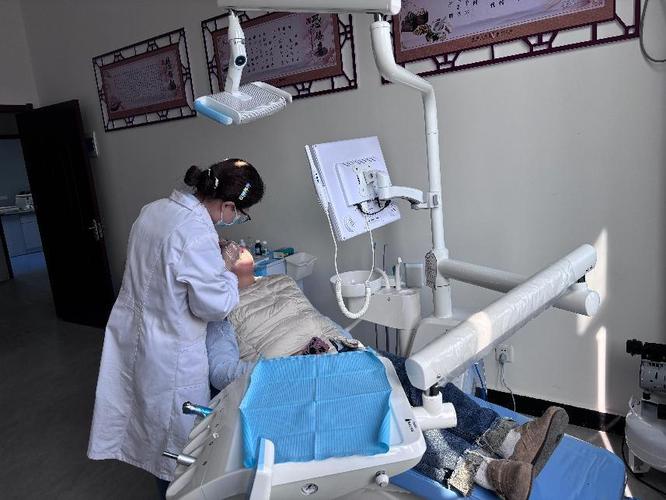 口腔外科与综合科,如何区分与选择?