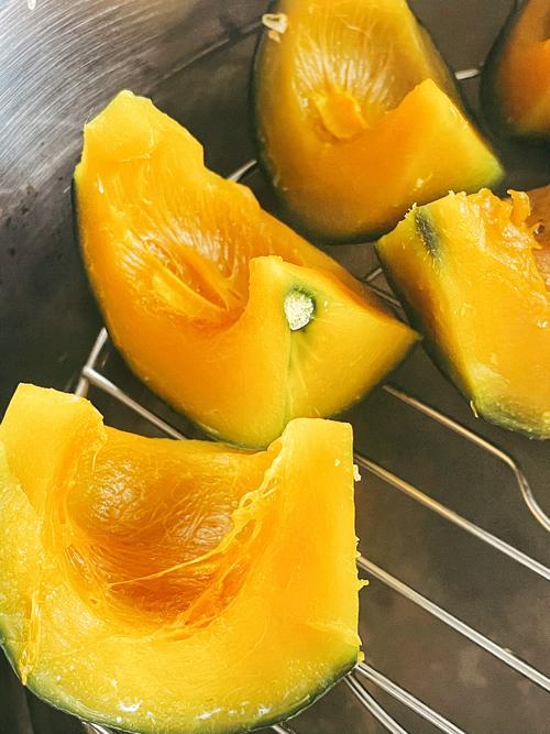 南瓜吃多皮肤会变黄吗?