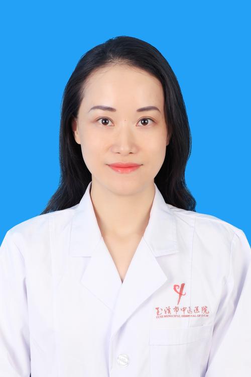 玉溪中医院皮肤科龚勇擅长治疗哪些皮肤问题?