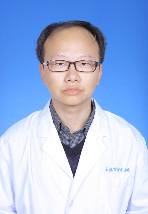 玉溪中医院皮肤科龚勇擅长治疗哪些皮肤问题?