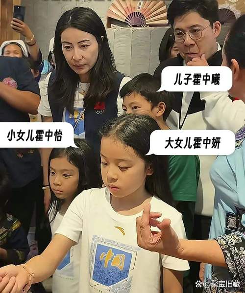 天生皮肤黑女儿如何改善?