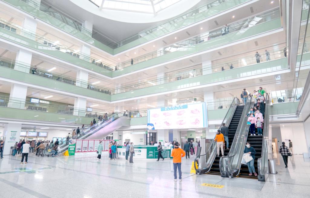 荆州市中心医院皮肤科怎么样?