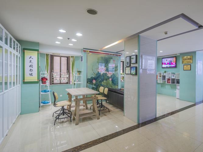 南方医院口腔医疗中心有何特色?